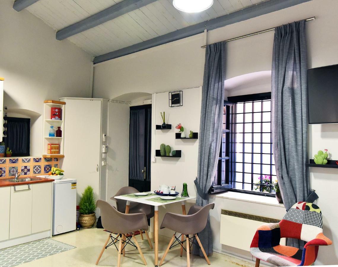 הוילה Corfu  Charming Venetian Town House In The Old Town Of Corfu מראה חיצוני תמונה